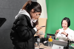 发个通知，等我回来再讲课